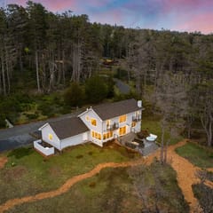 5 Acre Oceanfront Home w/ Gym, Sauna and Hot Tub - Test