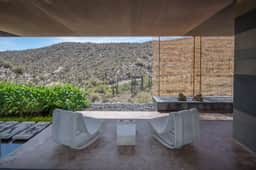 5 Private Acres near Phoenix w/ Gym, Sauna & Views - Image 3