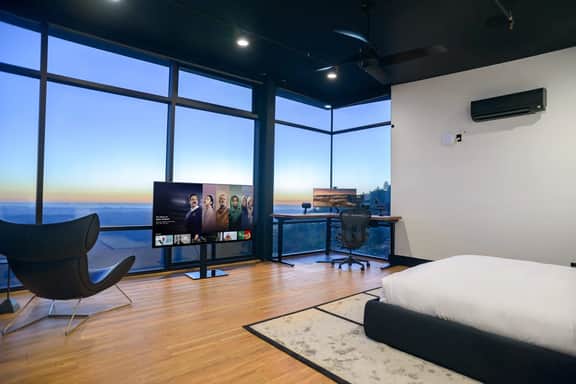 Most AMAZING mountain views in San Diego w/ Gym - Image 3